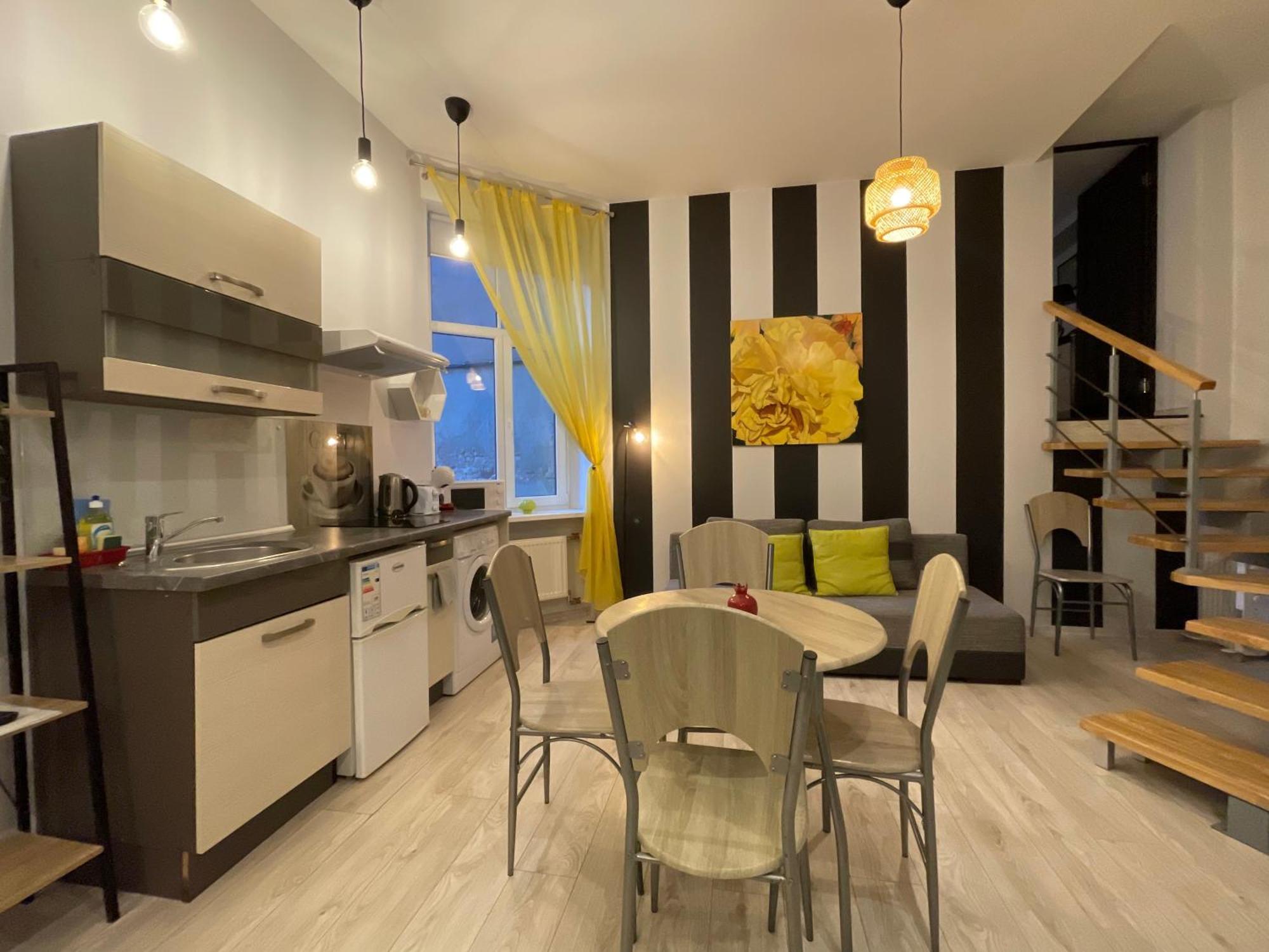 Apartments In Art Nouveau District Riga Bagian luar foto